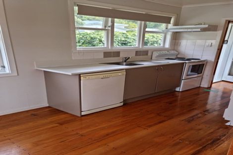 Photo of property in 3 Voltaire Street, Karori, Wellington, 6012