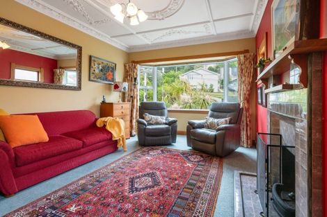 Photo of property in 53 Severn Street, Island Bay, Wellington, 6023