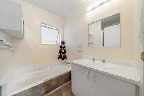 Photo of property in 35f2 Tahi Street, Miramar, Wellington, 6022
