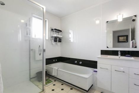 Photo of property in 78 High Street, Mosgiel, 9024