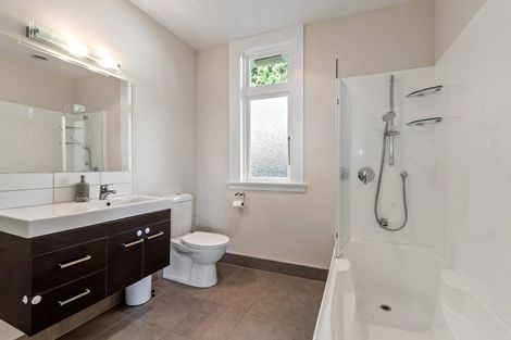 Photo of property in 111 Muritai Road, Eastbourne, Lower Hutt, 5013
