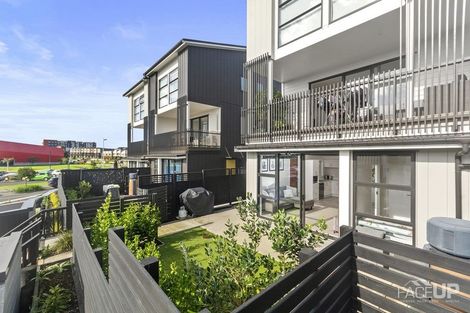 Photo of property in 22 Raranga Lane, Hobsonville, Auckland, 0616