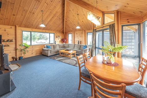 Photo of property in 92 Fox Road, Springvale, Whanganui, 4501