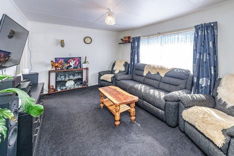 Photo of property in 51 Thatcher Street, Castlecliff, Whanganui, 4501