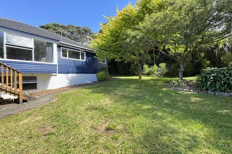 Photo of property in 6 Mahoe Street, Tawa, Wellington, 5028