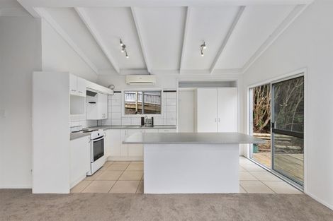 Photo of property in 2/61 Glamorgan Drive, Torbay, Auckland, 0630