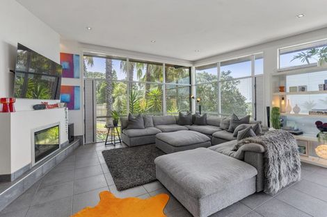 Photo of property in 36a Glenelg Road, Red Beach, 0932