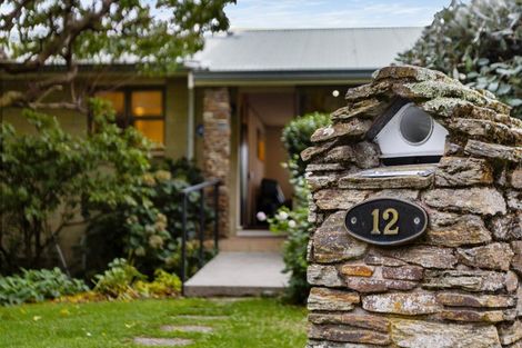 Photo of property in 12 Heuchan Lane, Wanaka, 9305