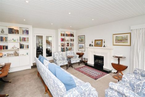 Photo of property in 127 Fendalton Road, Fendalton, Christchurch, 8014