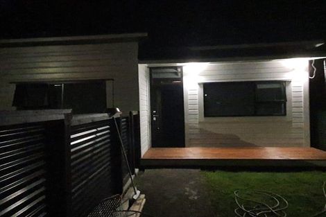 Photo of property in 42 Collins Street, Hawera, 4610