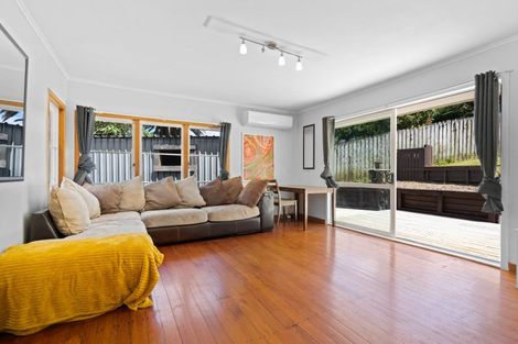 Photo of property in 35 Ogle Crescent, Te Kamo, Whangarei, 0112