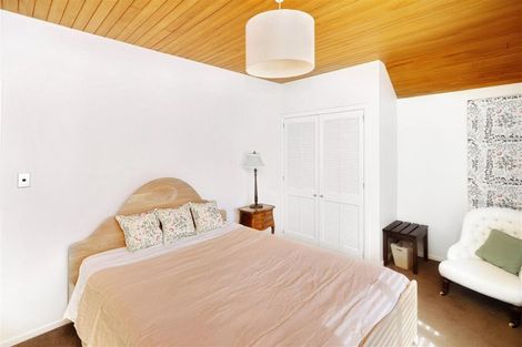 Photo of property in 127 Fendalton Road, Fendalton, Christchurch, 8014
