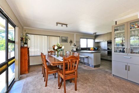 Photo of property in 116 Avondale Road, Taradale, Napier, 4112