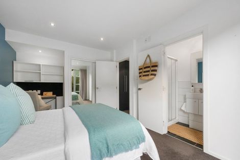 Photo of property in 5 Whareora Terrace, Cashmere, Christchurch, 8022