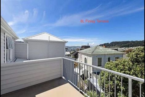 Photo of property in 8 Finlay Terrace, Mount Cook, Wellington, 6021