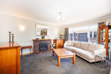 Photo of property in 36 Pitama Road, Awapuni, Palmerston North, 4412