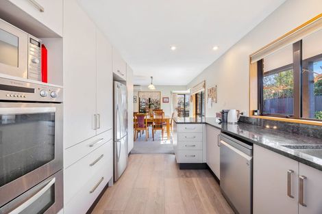 Photo of property in 1/63 Idris Road, Fendalton, Christchurch, 8052