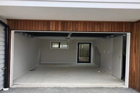 Photo of property in 10 Frankmoore Avenue, Johnsonville, Wellington, 6037
