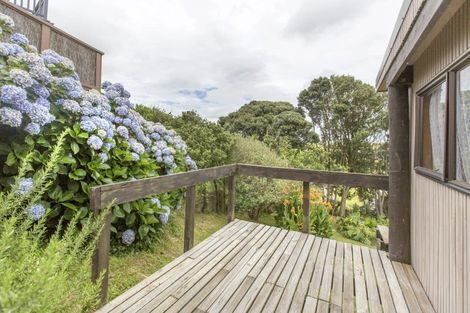 Photo of property in 11 Ripiro Drive, Baylys Beach, Dargaville, 0377
