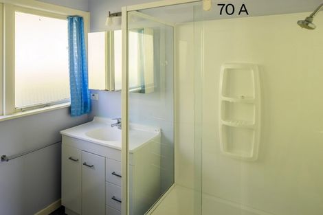 Photo of property in 70-70a Kano Street, Karori, Wellington, 6012