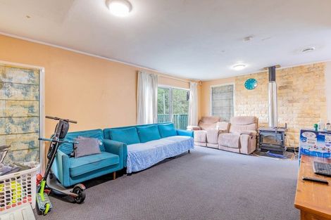 Photo of property in 11 Kilcar Place, Massey, Auckland, 0614