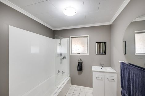 Photo of property in 43 Lanark Place, Tamatea, Napier, 4112