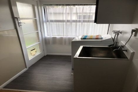 Photo of property in 52c Heath Street, St Andrews, Hamilton, 3200