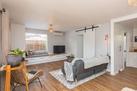 Photo of property in 2/270 Kilmore Street, Christchurch Central, Christchurch, 8011