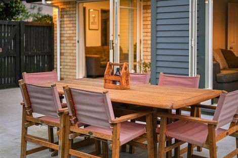 Photo of property in 14 Rosewood Court, Huntington, Hamilton, 3210