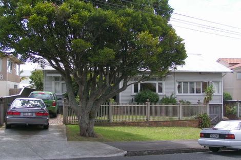 Photo of property in 10 Ewen Street, Takapuna, Auckland, 0622