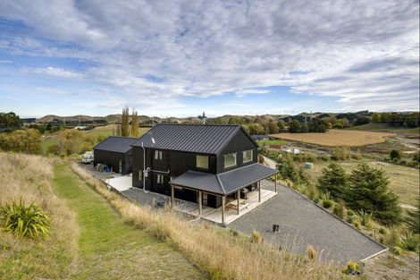 Photo of property in 76 Te Kapua Rise, Puketapu, Napier, 4182