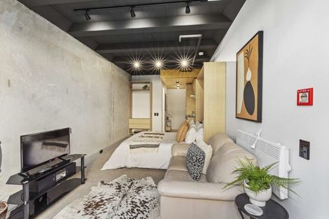 Photo of property in Vedado Apartments, 208/41u Hopper Street, Mount Cook, Wellington, 6011