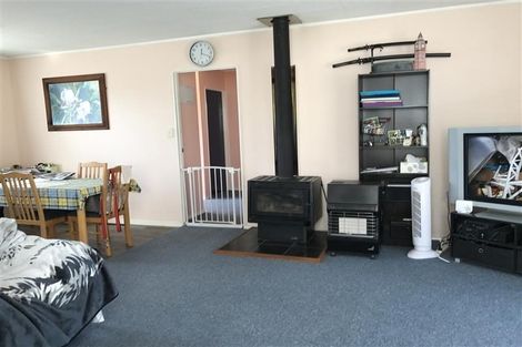 Photo of property in 10 Hamua Place, Waitara, 4320