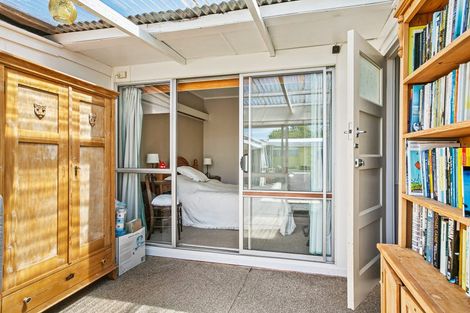 Photo of property in 47 Davies Road, Hurdon, New Plymouth, 4310