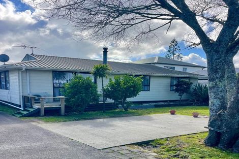 Photo of property in 37 Kerrs Road, Wiri, Auckland, 2104