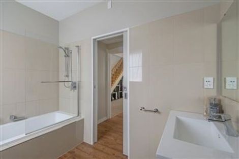 Photo of property in 86a Idris Road, Fendalton, Christchurch, 8052