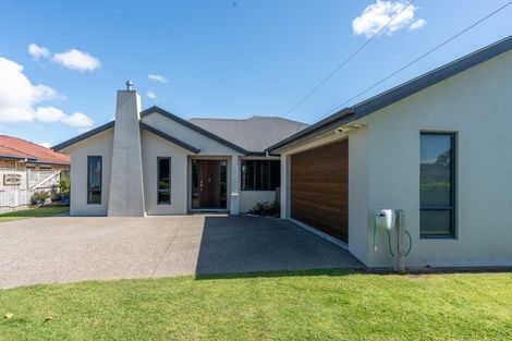 Photo of property in 49 Stoneleigh Drive, Chartwell, Hamilton, 3210