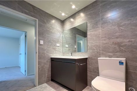 Photo of property in 46b Tiroroa Avenue, Te Atatu South, Auckland, 0610