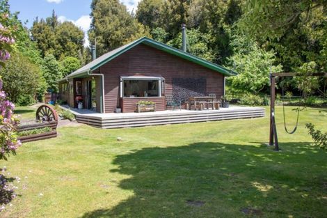 Photo of property in 737 Tauranga Direct Road, Hamurana, Rotorua, 3096