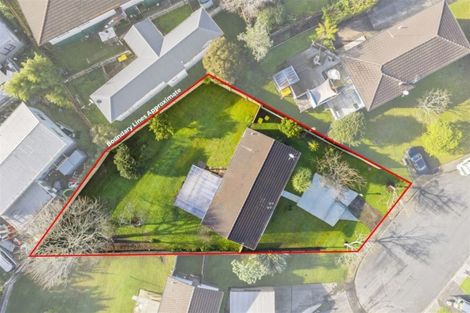 Photo of property in 5 Jarrah Place, Massey, Auckland, 0614