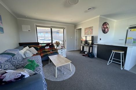 Photo of property in 25 Miharo Crescent, Flagstaff, Hamilton, 3210