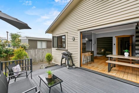 Photo of property in 65 Lemon Street, New Plymouth, 4310