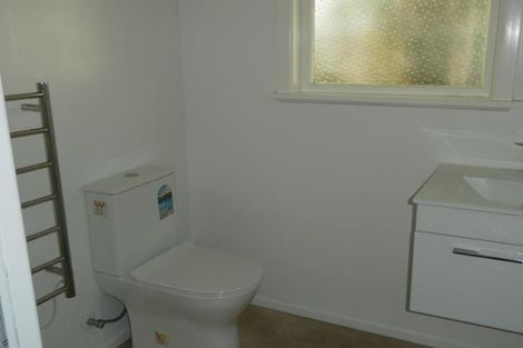 Photo of property in 11a Oswald Crescent, Paparangi, Wellington, 6037