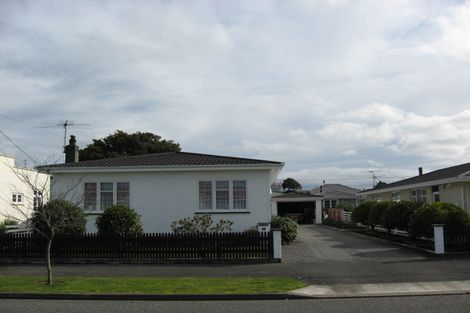 Photo of property in 22 Bunny Street, Masterton, 5810