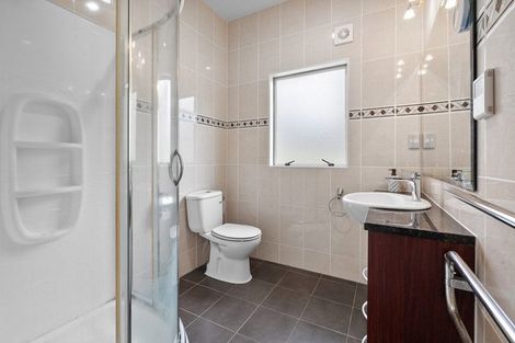 Photo of property in 8 Cuthill Close, Albany, Auckland, 0632