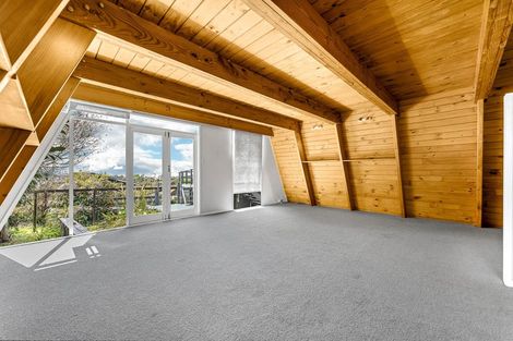 Photo of property in 1 Realm Place, Massey, Auckland, 0614