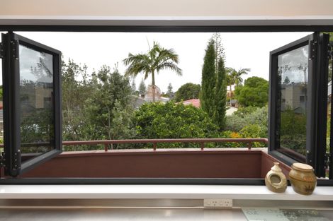 Photo of property in 3/6 Manuka Street, Orewa, 0931