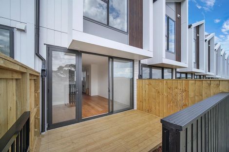 Photo of property in 26 Waipuhinui Way, Wiri, Auckland, 2104