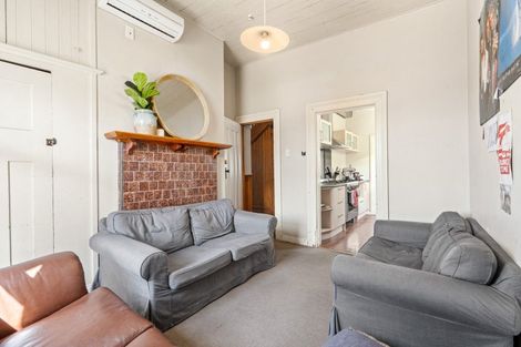 Photo of property in 54 Heriot Row, Dunedin Central, Dunedin, 9016