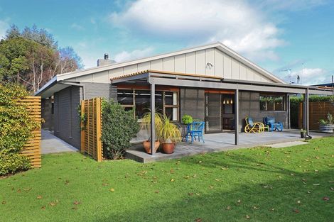 Photo of property in 51b Avondale Road, Taradale, Napier, 4112
